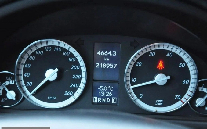 Mercedes-Benz Klasa C cena 23900 przebieg: 218000, rok produkcji 2005 z Mieroszów małe 631